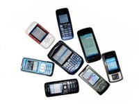 Ngày càng nhiều người Mỹ dùng điện thoại vào mạng