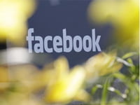 Facebook tăng trưởng như…rùa bò