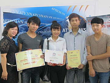 Read more about the article Hanoi – Aptech : ATV Media 2012, 4 tấm vé vàng được trao cho 4 lốc khủng vào GALA