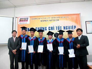Read more about the article Thông báo Lễ trao chứng chỉ cho ACNA Advanced cho học viên Hanoi-Aptech ngày 30/3/2013