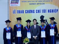 Hanoi-Aptech: Trao hơn 80 chứng chỉ cho học viên tốt nghiệp ACNA Advanced