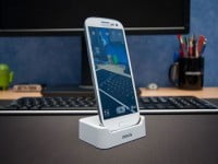 Điểm danh 5 thiết bị điện thoại tuyệt vời và dở hơi nhất thời đại