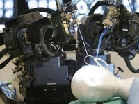 Ấn Độ phát triển chiến binh robot biết phân biệt địch