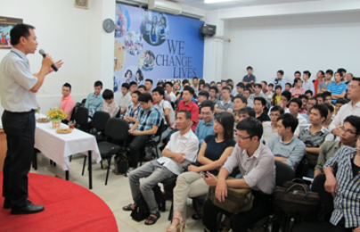 Hanoi – Aptech trao 327 bằng cho học viên tốt nghiệp hệ đào tạo Aptech