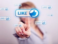 Facebook thử nghiệm tính năng “ngày này năm xưa”