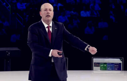 Microsoft sẽ chọn giải pháp CEO “tạm quyền” để giữ an toàn?