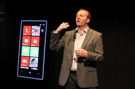 Microsoft và chặng đường thăng trầm 30 năm phát triển-15