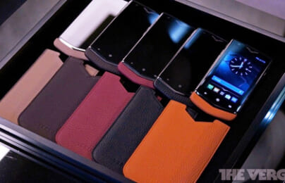 Khám phá nơi sản xuất dòng điện thoại “đắt đỏ” nhất thế giới