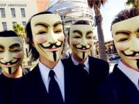 Một phút làm hacker Anonymous “đắt đỏ”