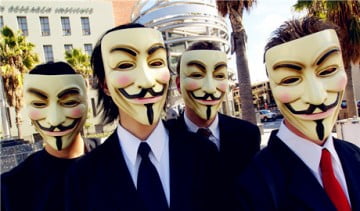 Read more about the article Một phút làm hacker Anonymous “đắt đỏ”