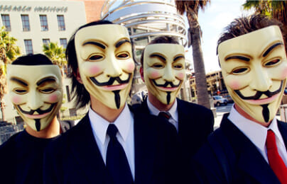 Một phút làm hacker Anonymous “đắt đỏ”