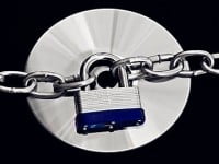 Chủ của Zing.vn bị kiện vi phạm bản quyền