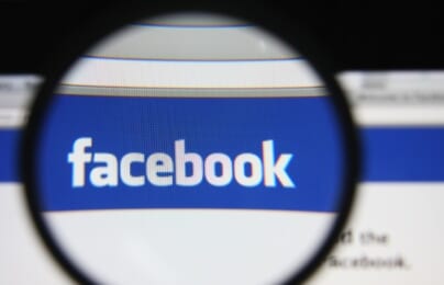 Câu status trên Facebook trị giá hơn 1 tỷ