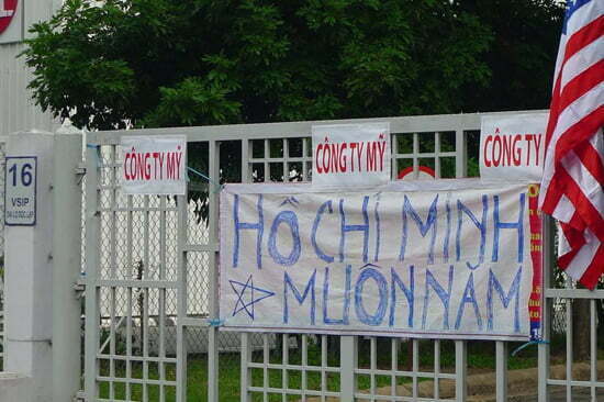 Cư dân mạng ủng hộ thông điệp tránh kích động khi phản đối Trung Quốc -2