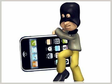 Bị bắt vì gửi ảnh tự sướng cho “khổ chủ” sau khi ăn trộm iPhone