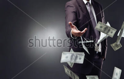 Người dùng đang tự nguyện kiếm tiền cho Google?