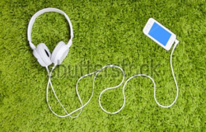 Với tính năng mới, Facebook sẽ cùng bạn nghe nhạc và xem tivi