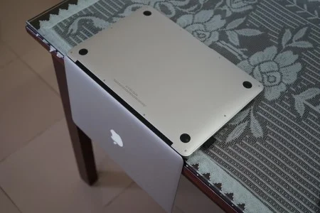 Sơ cứu laptop khi bị nước vào, bạn đã biết?-3