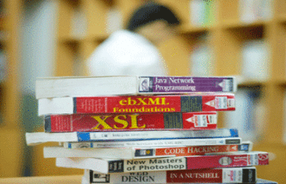 Hanoi-Aptech cùng bạn “Học tập say mê – Xác lập vị thế”