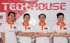 Các tín đồ công nghệ nhớ check in Hanoi- Aptech; Thứ 5 ngày 23/6