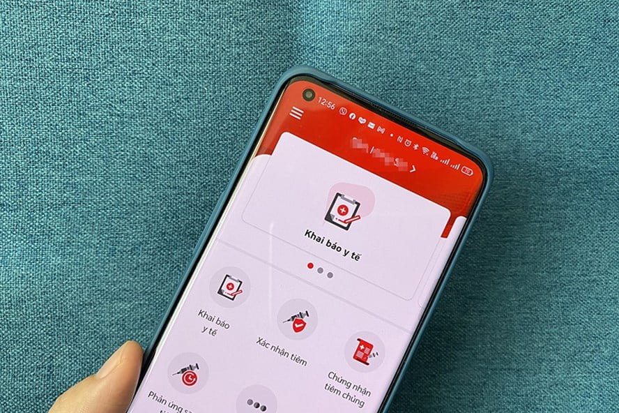 Sử dụng app "Sổ sức khỏe điện tử" để thông báo phản ứng ...